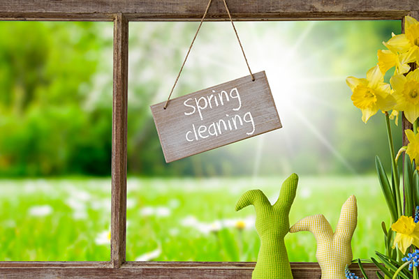9 Tips for Eco-Friendly Spring Cleaning