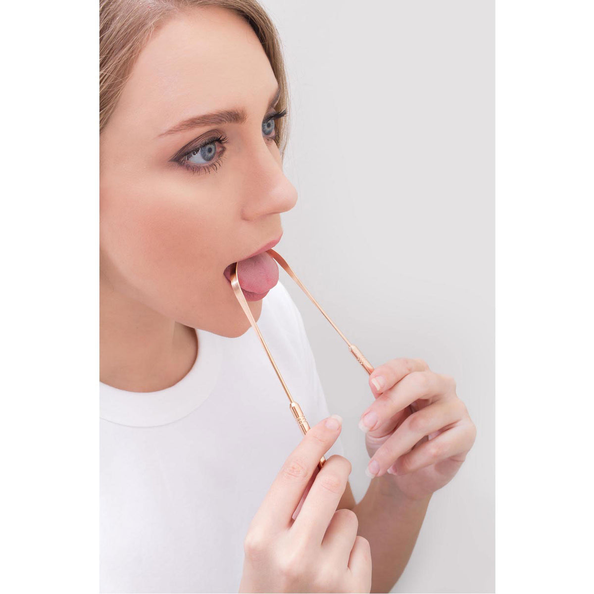 copper tongue cleaner